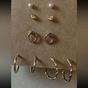 🆕 Earring set of 5- gold hoops and studs
